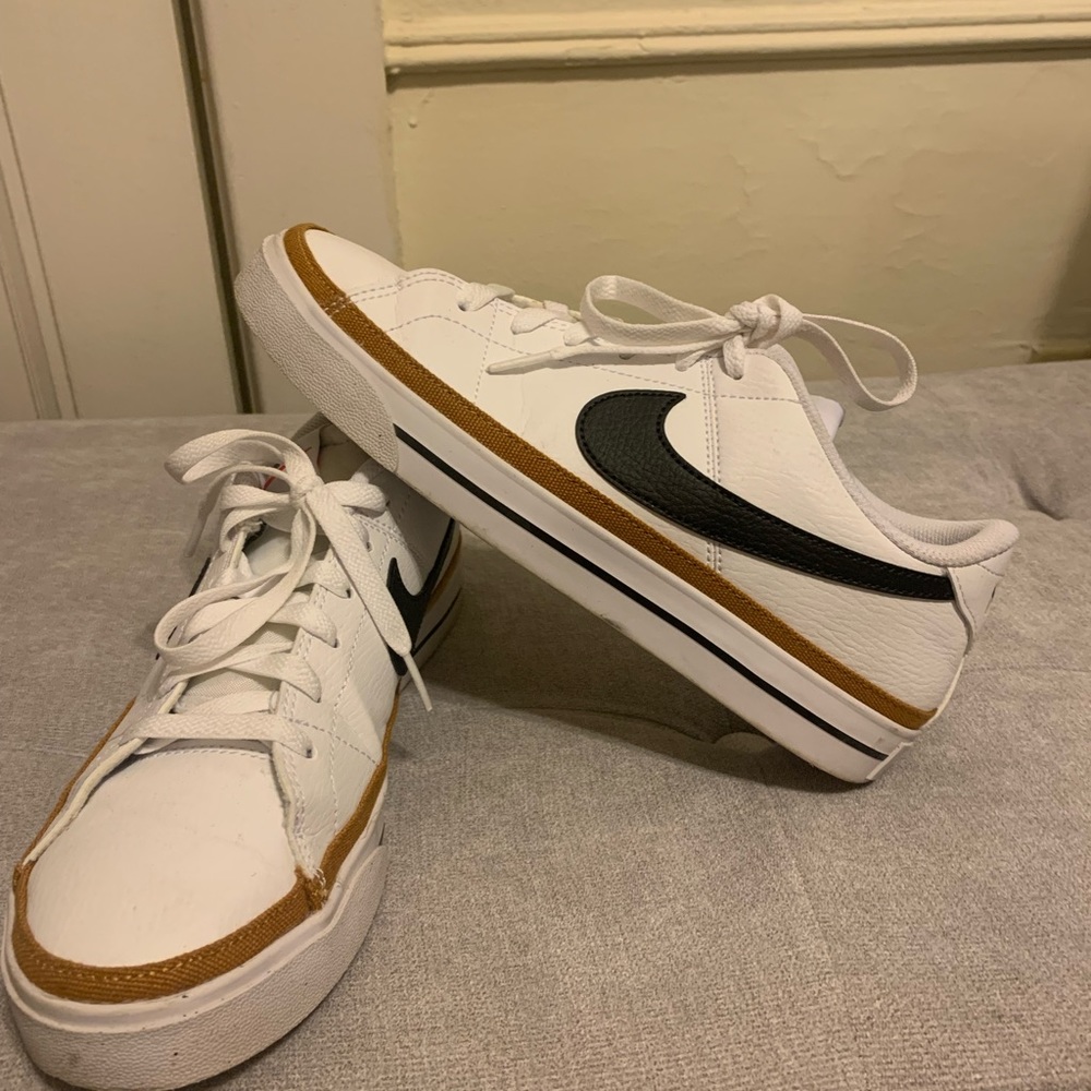 Woman’s Nike sneakers
